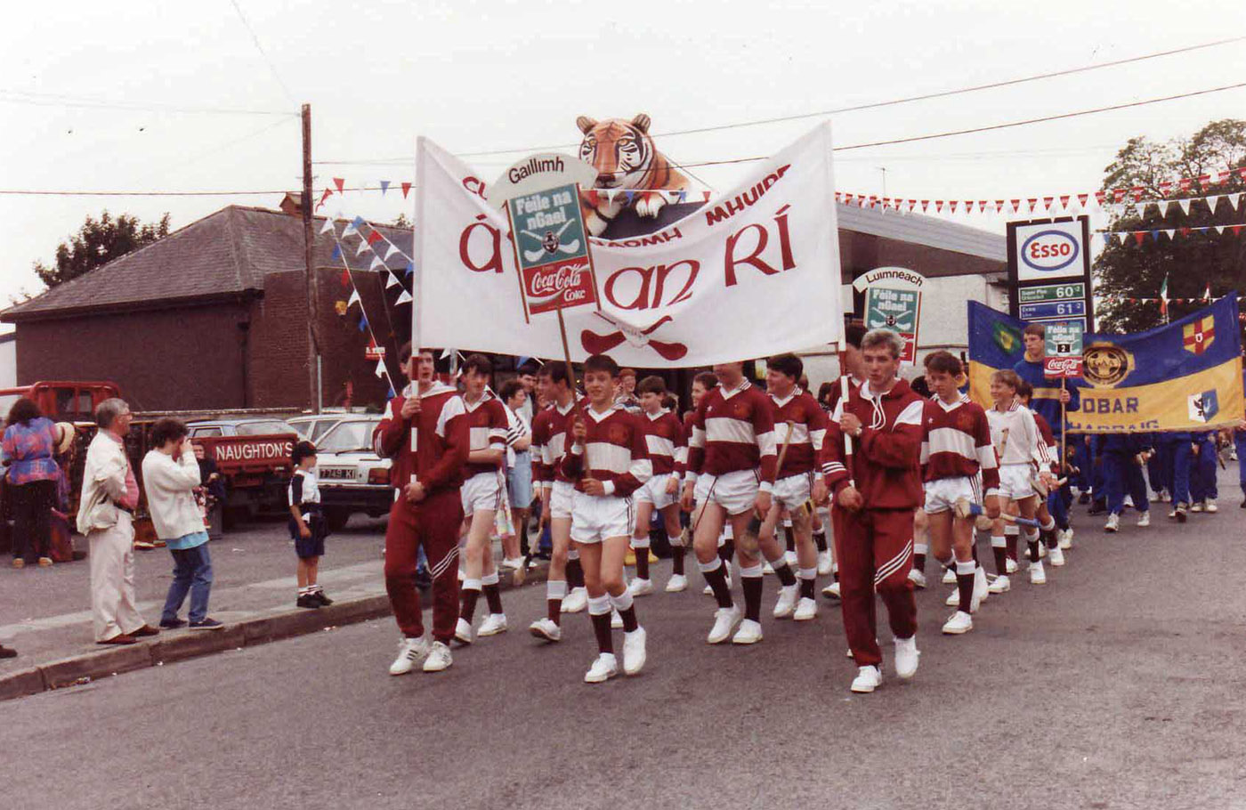 National Feile na nGael Finals in Athenry 1992 Slide background